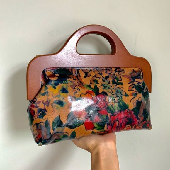 Handmade Genuine Leather Floral Print Large Wooden Frame Bag with 2 Chain styles - Picture 13 of 16
